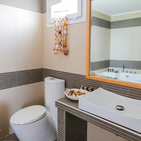 Luxury 2 In The Peloponnese Holiday home *