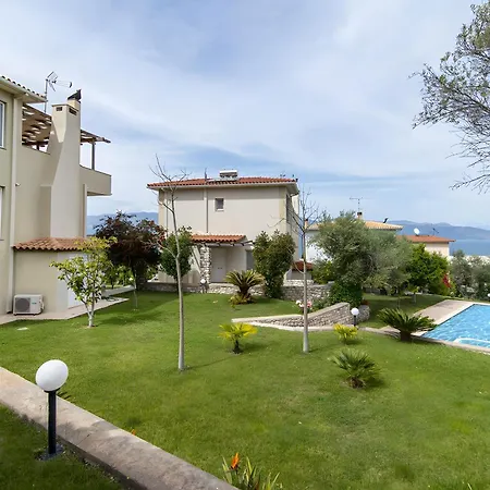 Luxury 2 In The Peloponnese *